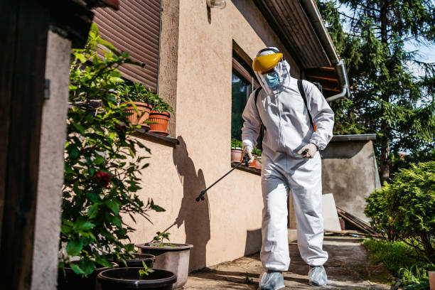 Best Commercial Pest Control Services  in Fortuna, CA